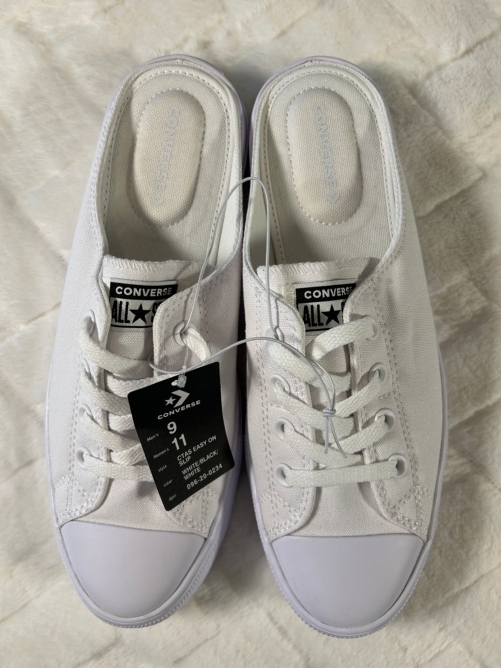 Converse White Canvas Slip-On Lace-Top Sneakers for Women size 11 NWT
